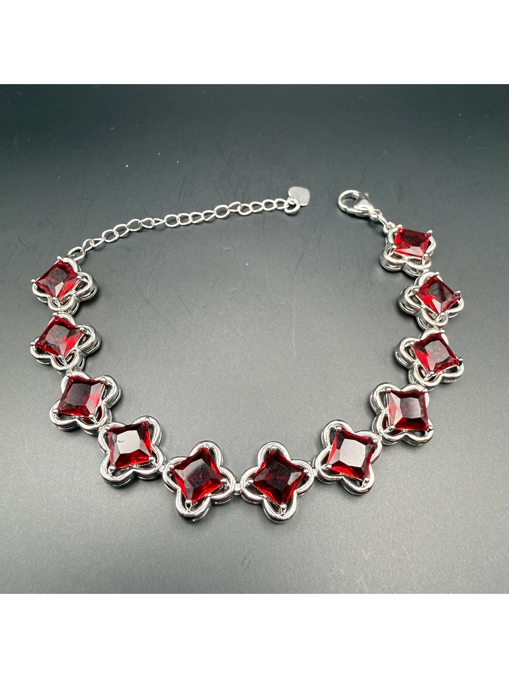 candy+clover chunky red quatrefoil clover silvre tone bracelet